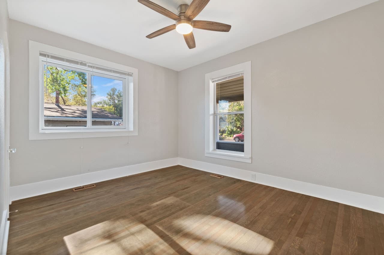 128 La Rue Avenue — photo 12