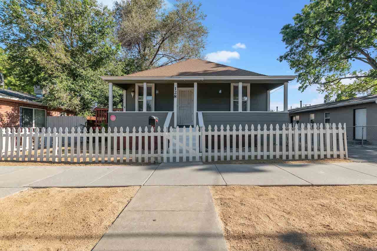 128 La Rue Avenue — photo 7