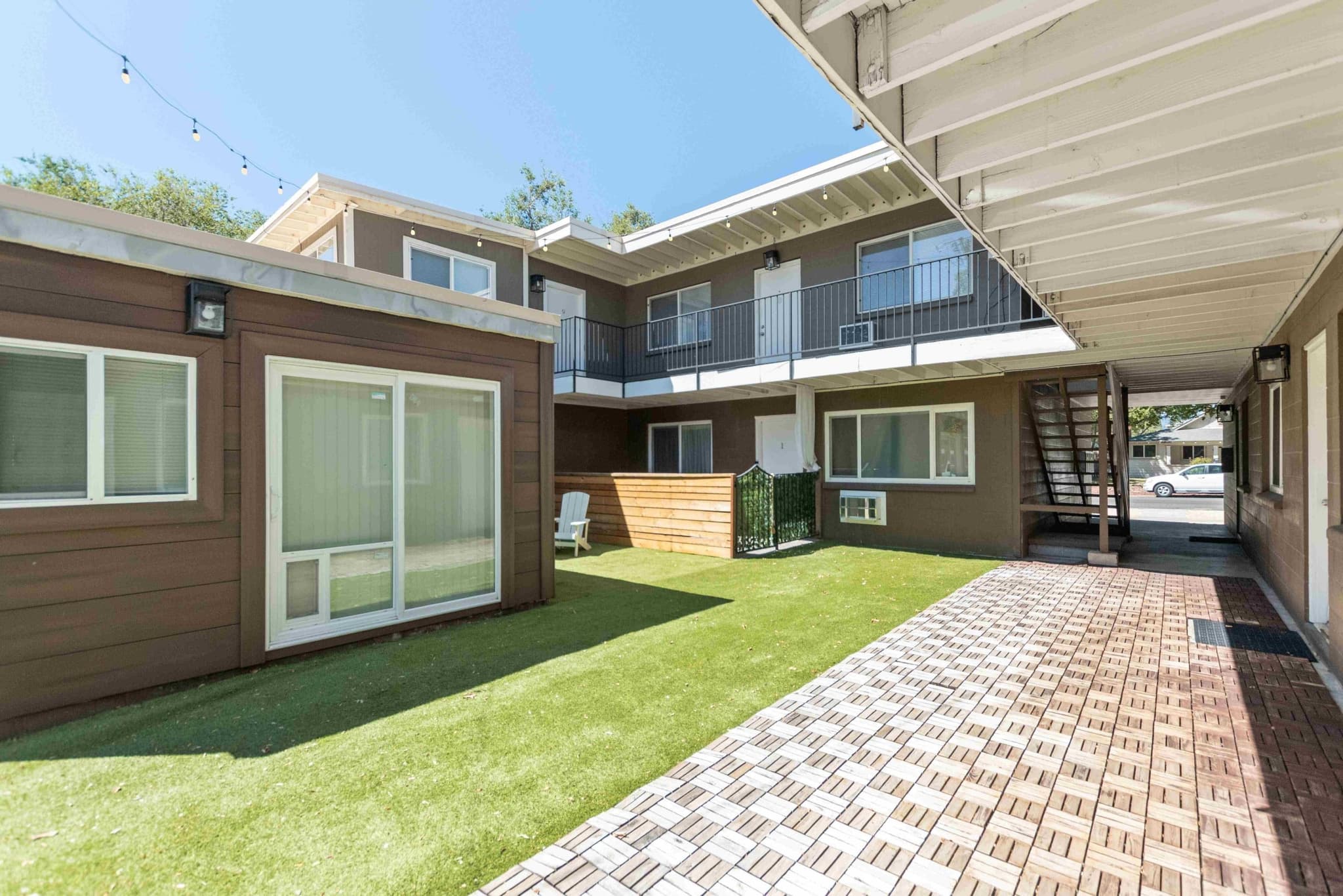 58 Vine Street — photo 2