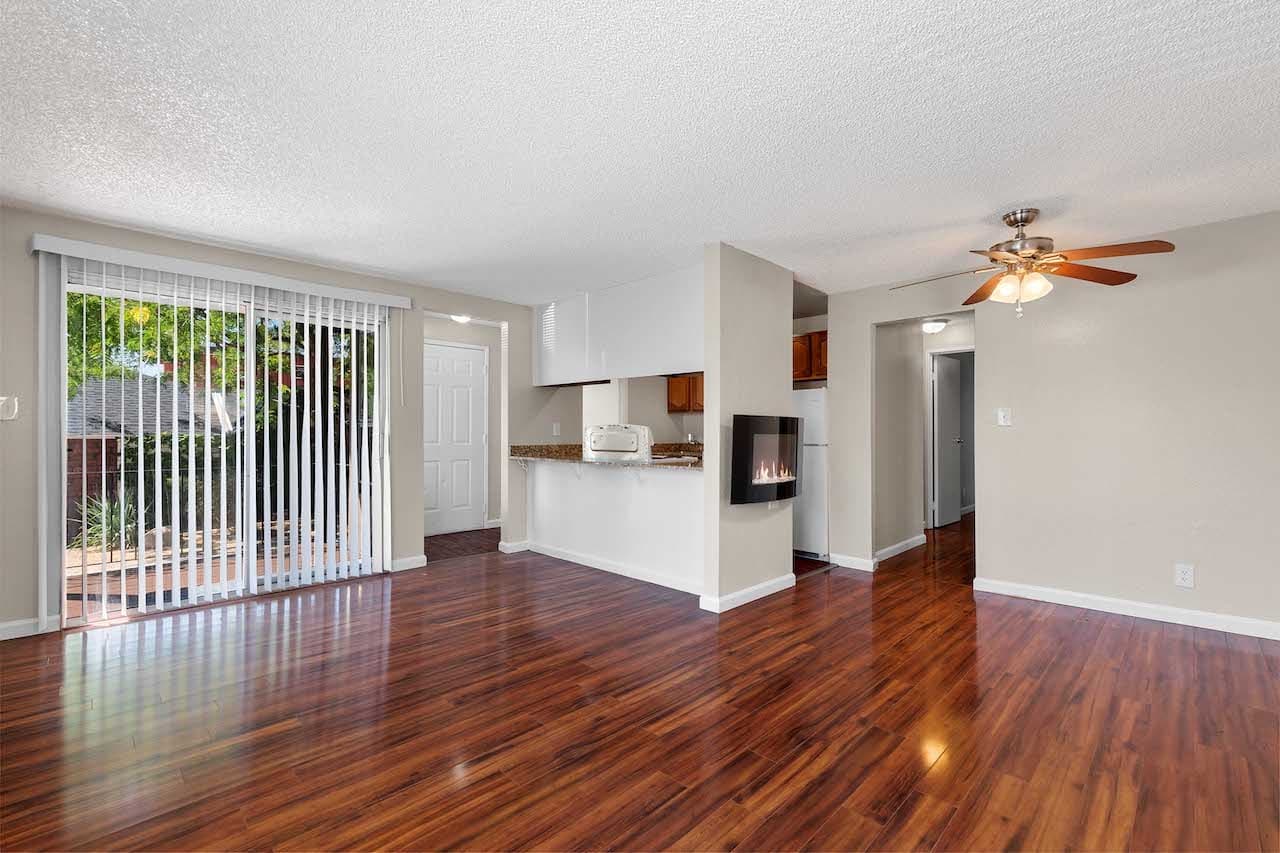 720 Lander Street — photo 4