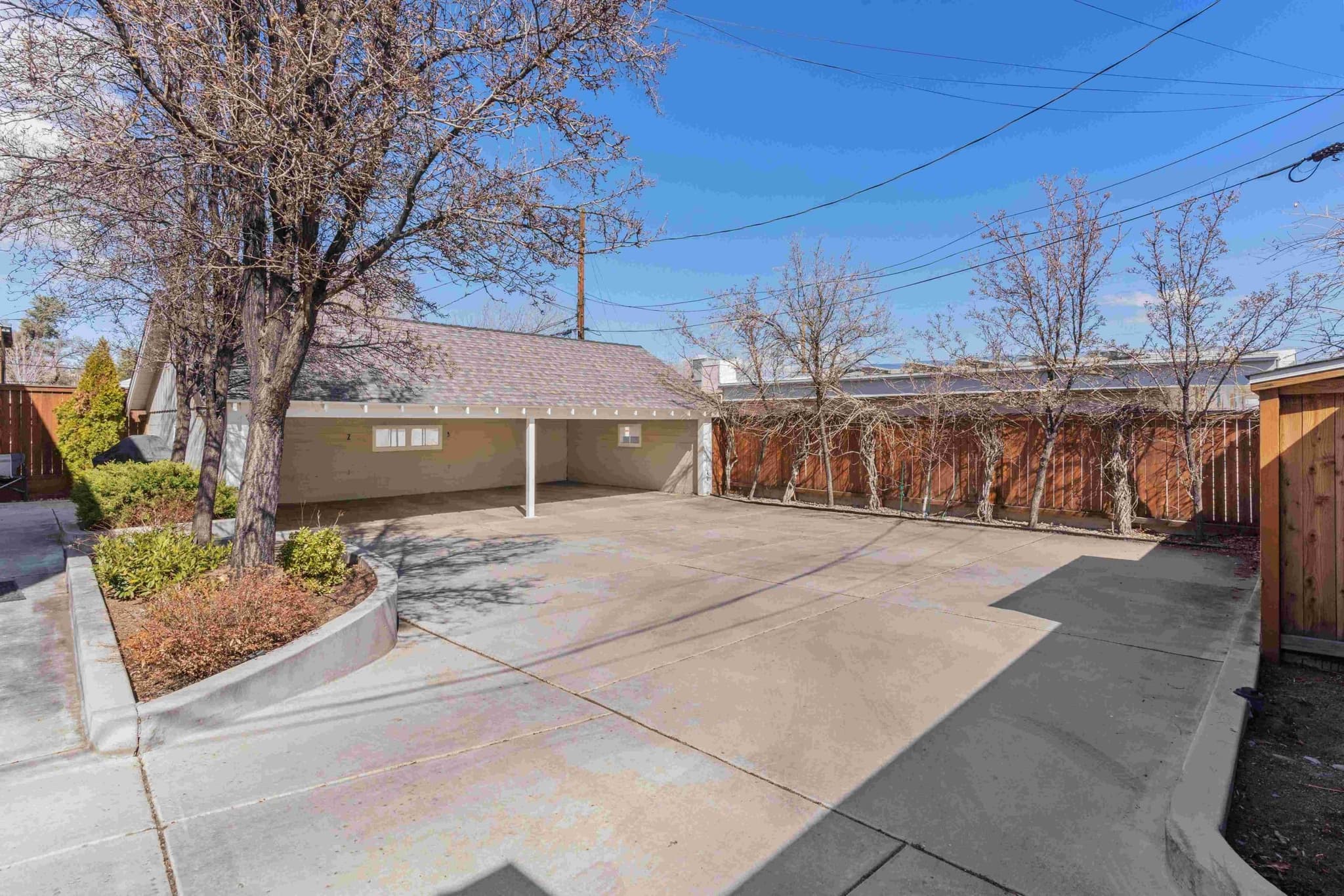 820-840 S. Arlington Avenue — photo 3