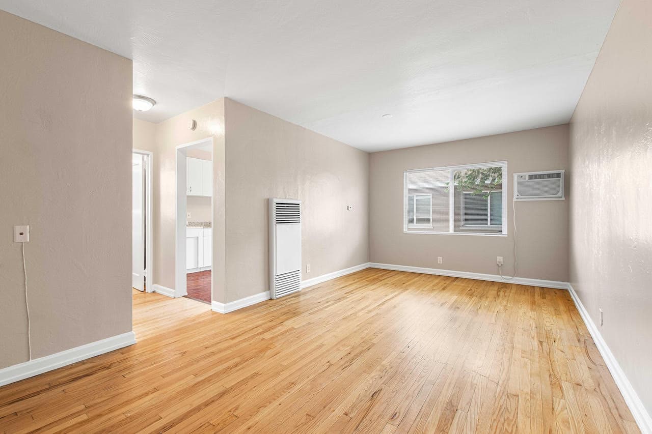 Midtown Commons — photo 4