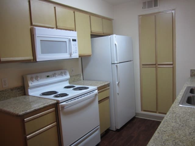 Silver Creek Condos — photo 5